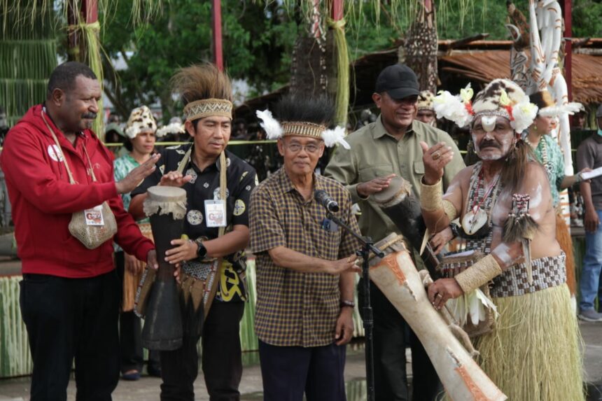 Festival Asmat Pokman Pendobrak Seni Budaya Asmat Ini Sejarahnya