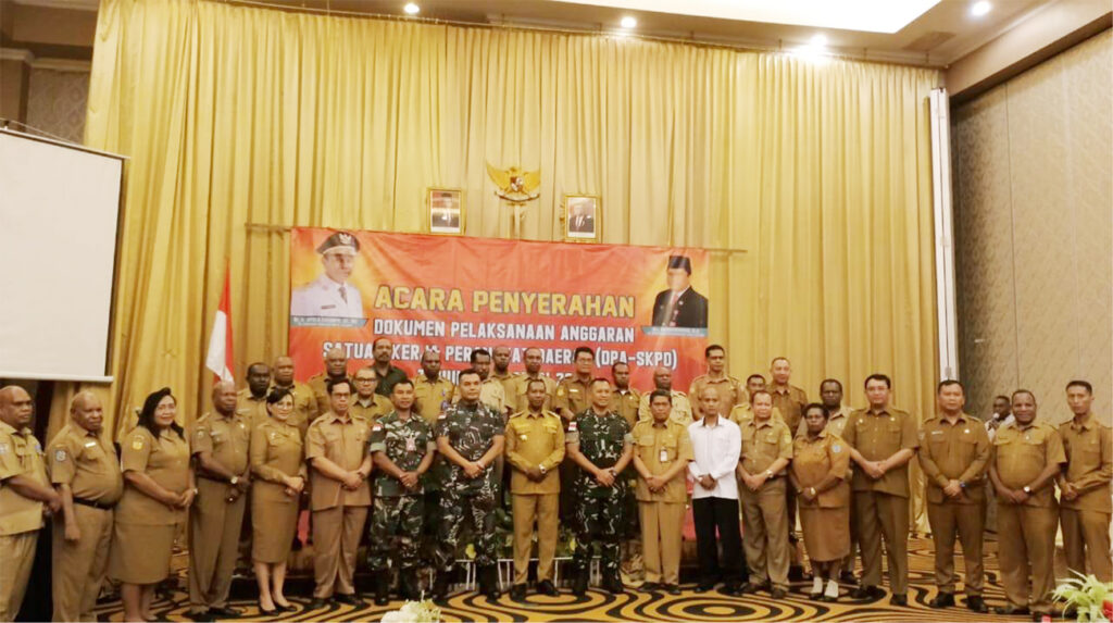 Serahkan Dpa Gubernur Papua Selatan Ingatkan Opd Waktu Kerja Efektif